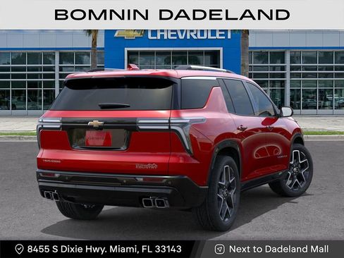 New 2026 Chevrolet Traverse High Country FWD image 5