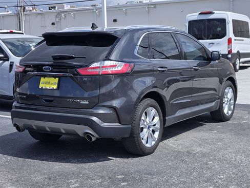 Used 2020 Ford Edge Titanium image 7