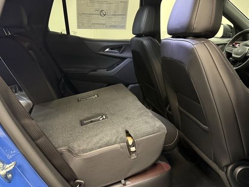 New 2026 Chevrolet Equinox RS w/ LPO, Floor Liner Package image 18