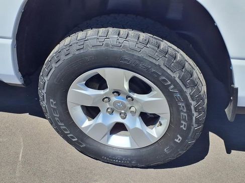 Used 2021 RAM 1500 Big Horn AWD/4WD image 29