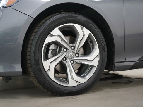 Used 2018 Honda Accord EX-L image 28