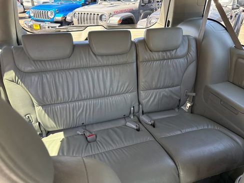 Used 2010 Honda Odyssey EX-L image 12
