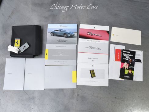 Used 2024 Ferrari Roma Spider RWD image 38
