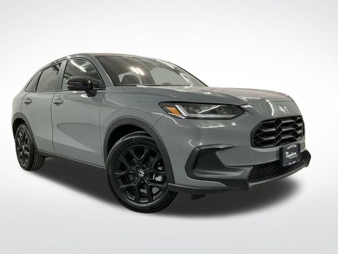 Used 2025 Honda HR-V Sport image 4