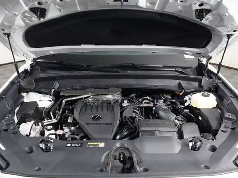 Certified 2026 Lexus TX 500h AWD w/ Technology Package image 16
