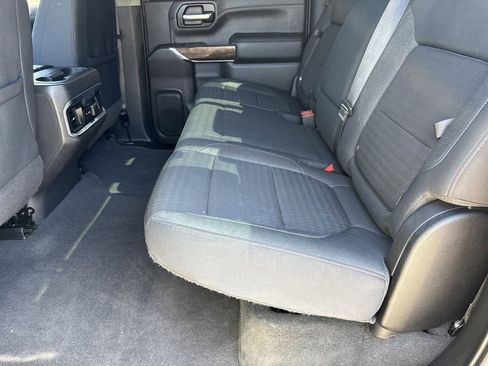 Used 2020 GMC Sierra 1500 Elevation w/ Elevation Value Package image 17