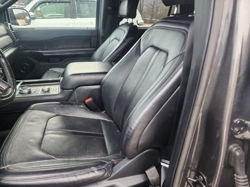 Used 2020 Ford Expedition Limited image 7