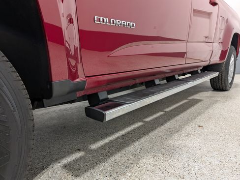 Used 2019 Chevrolet Colorado LT image 9