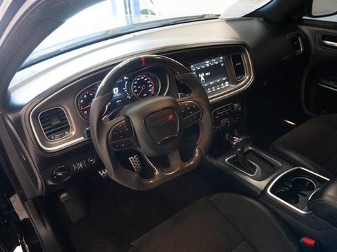 Used 2022 Dodge Charger Scat Pack RWD image 5