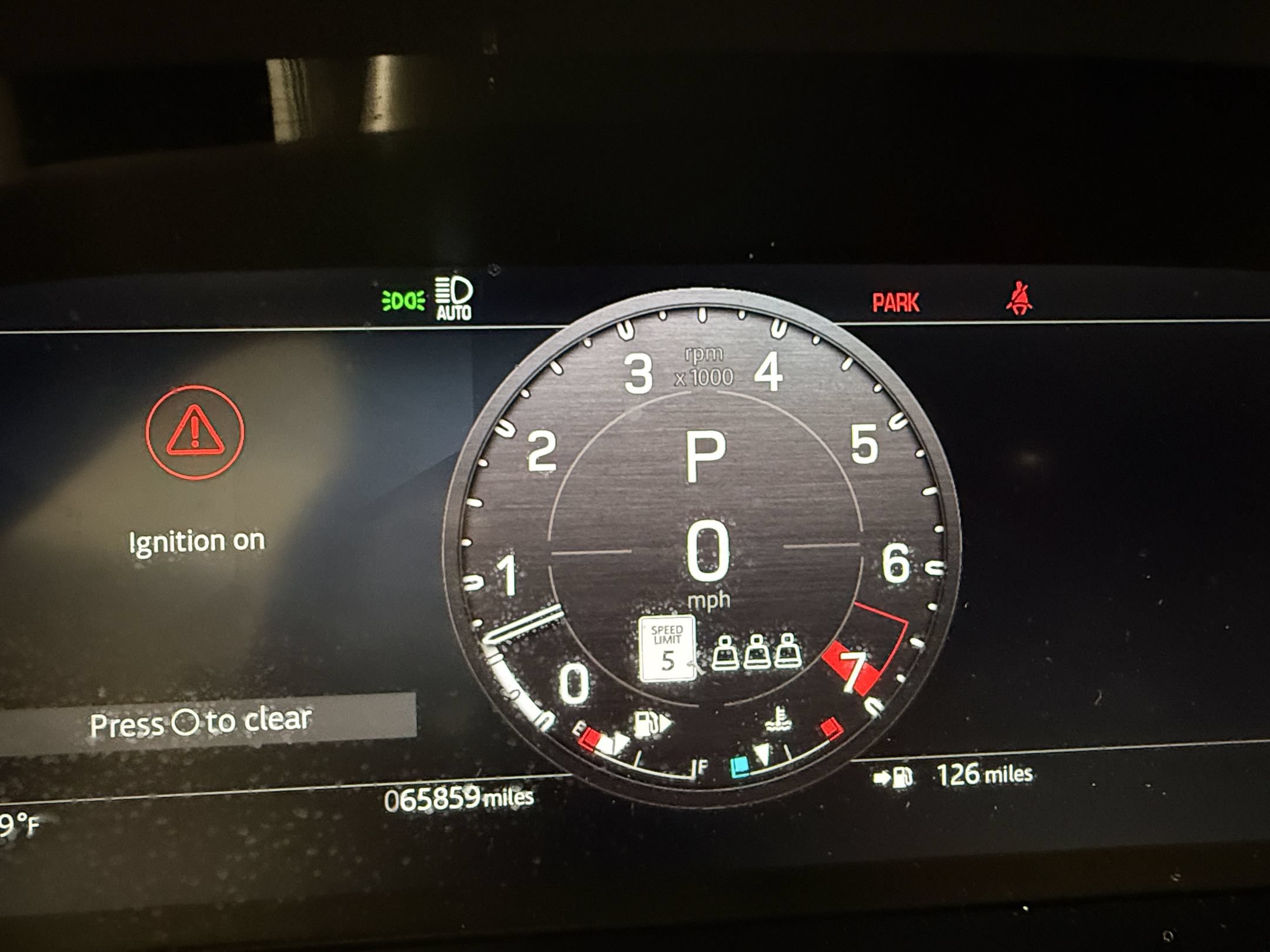 Used 2024 Land Rover Defender 110 X-Dynamic SE AWD/4WD image 19