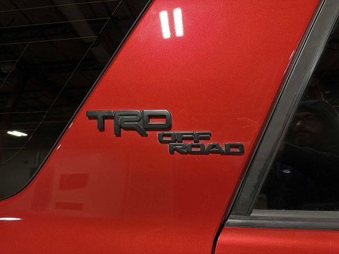 Certified 2020 Toyota 4Runner TRD Off-Road Premium image 28