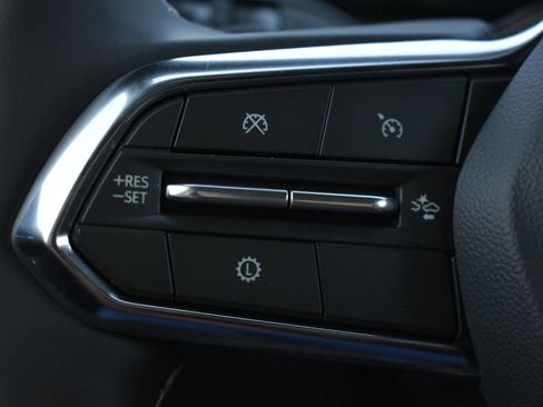 New 2026 Chevrolet Traverse LT w/ LPO, Floor Liner Package image 22