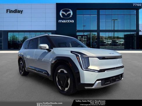 Used 2024 Kia EV9 Land AWD/4WD image 1