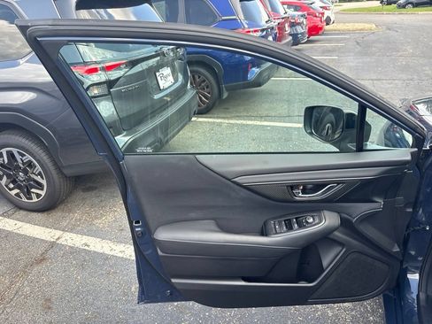 Used 2025 Subaru Legacy Premium AWD/4WD image 15