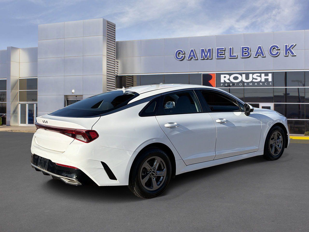 Used 2023 Kia K5 LXS FWD image 5