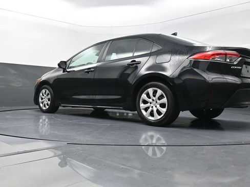 Used 2024 Toyota Corolla LE FWD image 35