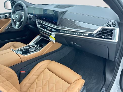 New 2026 BMW X6 M60i AWD/4WD image 16