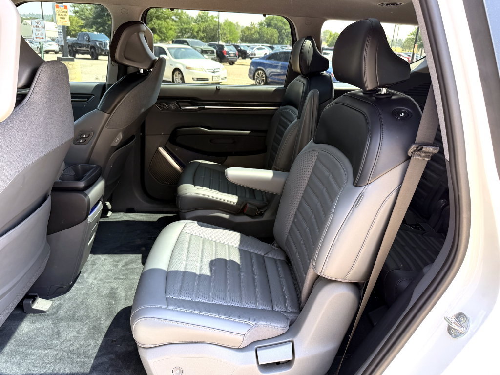 Used 2024 Kia EV9 Land AWD/4WD image 31