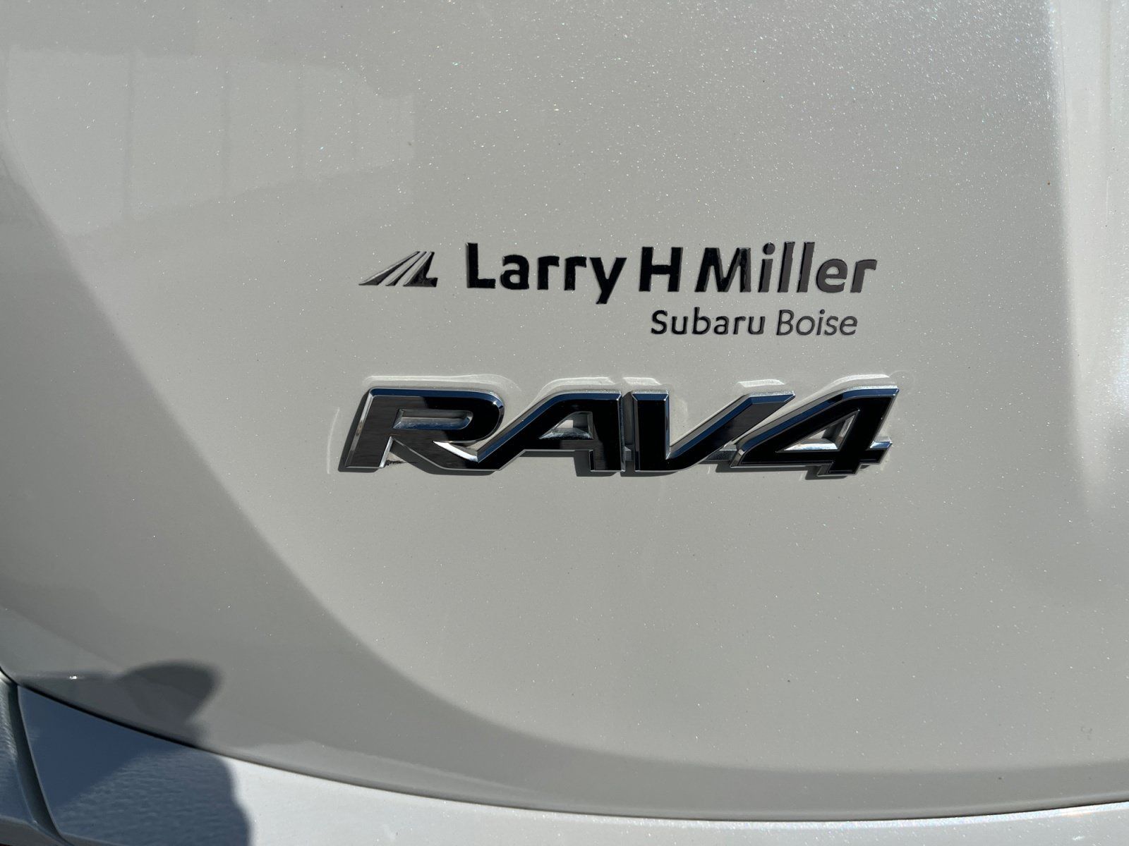 Used 2018 Toyota RAV4 Limited w/ Advanced Technology Package AWD/4WD image 24