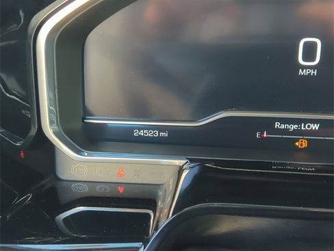 Certified 2024 GMC Sierra 2500 SLE w/ SLE Value Package; image 12