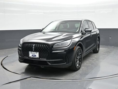 Used 2023 Lincoln Corsair FWD image 17