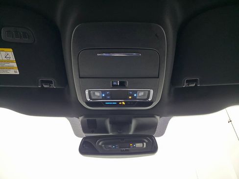 Used 2021 Ford F150 Lariat w/ Equipment Group 502A High image 34