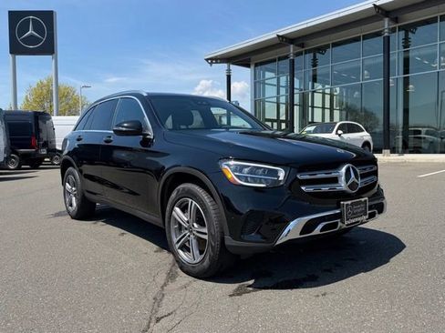 Certified 2022 Mercedes-Benz GLC 300 4MATIC w/ Multimedia Package Lite image 1