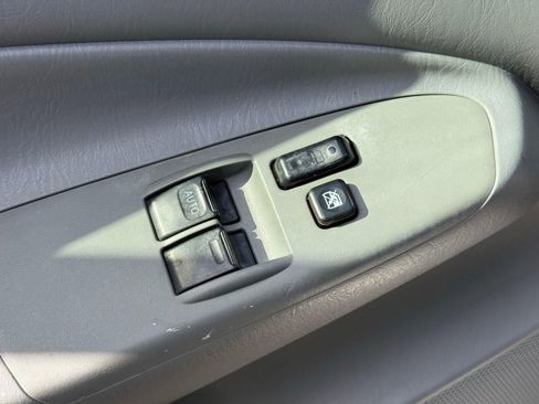 Used 2005 Toyota Tacoma PreRunner RWD image 14
