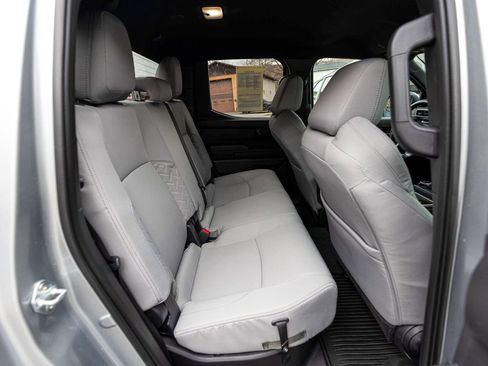 Used 2025 Toyota Tacoma SR5 image 30