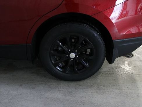 Used 2018 Chevrolet Equinox LT FWD image 33