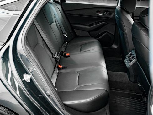 Used 2023 Honda Accord Touring image 41