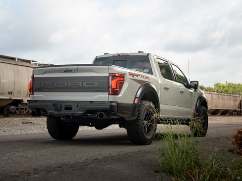 Certified 2026 Ford F150 Raptor AWD/4WD image 7