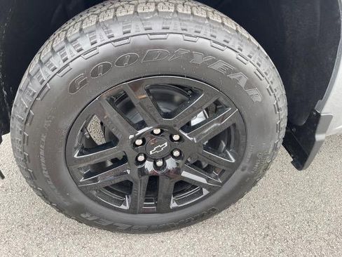 New 2026 Chevrolet Silverado 1500 RST AWD/4WD image 5