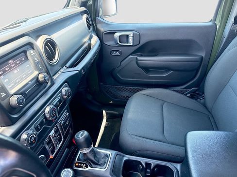 Used 2021 Jeep Wrangler Unlimited Sport AWD/4WD image 26