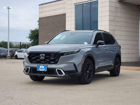 Certified 2025 Honda CR-V Sport Touring image 3