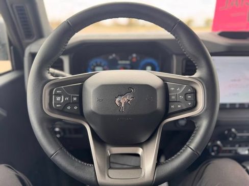 New 2025 Ford Bronco Big Bend w/ Black Diamond Package AWD/4WD image 12