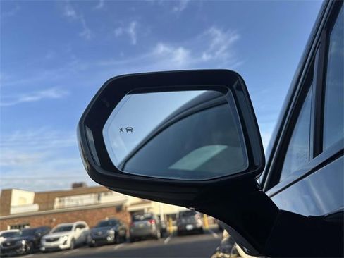 Certified 2023 Cadillac XT4 Sport image 40