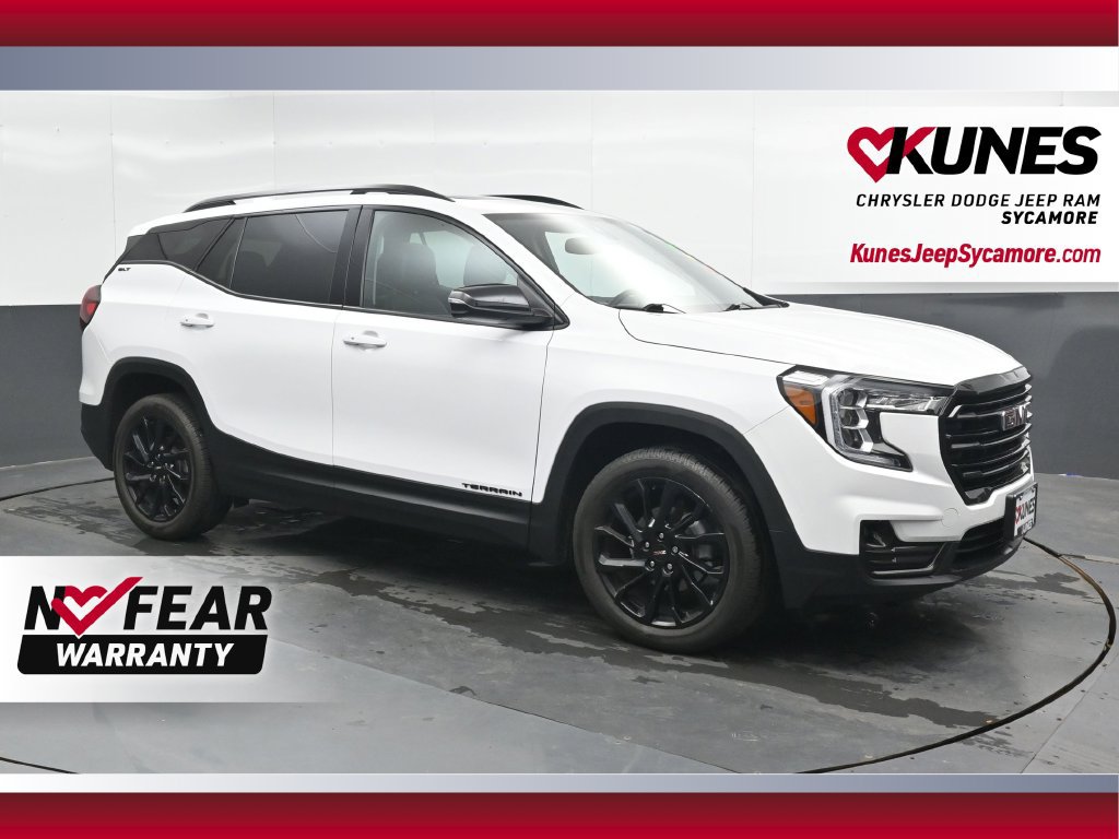Used 2024 GMC Terrain SLT w/ Elevation Edition AWD/4WD image 1