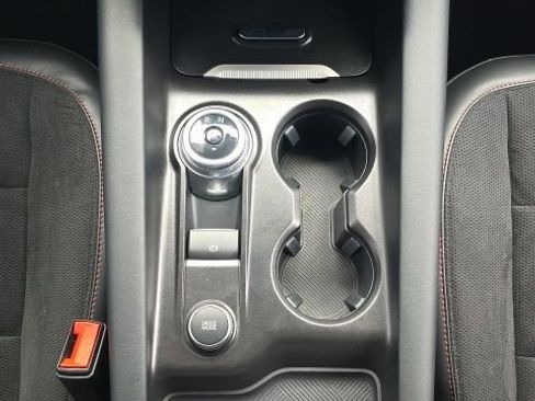 Used 2025 Ford Explorer ST image 41