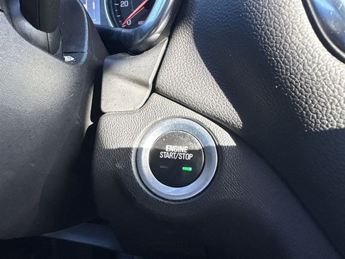 Certified 2022 Chevrolet Equinox LT image 16