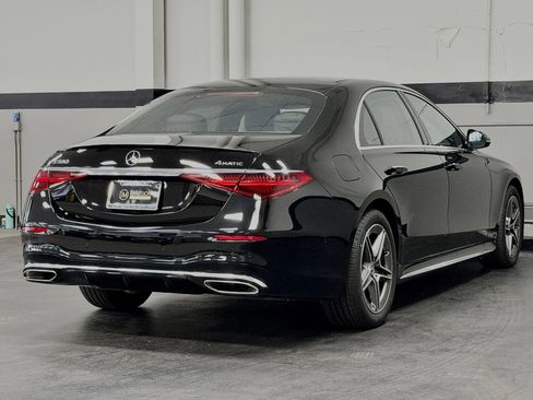Used 2024 Mercedes-Benz S 580 4MATIC Sedan image 12