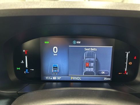 New 2025 Ford Maverick XL image 14