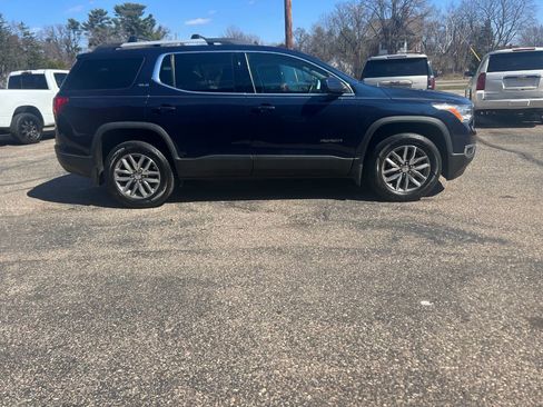 Used 2017 GMC Acadia SLE image 22
