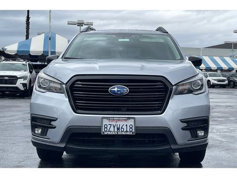 Used 2022 Subaru Ascent Onyx Edition image 9
