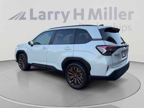 Used 2026 Subaru Forester Sport AWD/4WD image 3