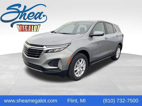 Used 2024 Chevrolet Equinox LT w/ LPO, Floor Liner Package image 1