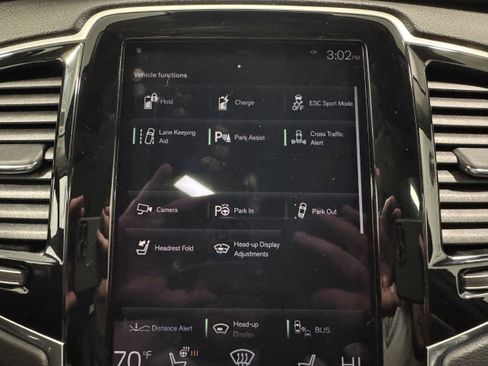 Used 2021 Volvo XC90 T8 Inscription w/ Advanced Package image 17