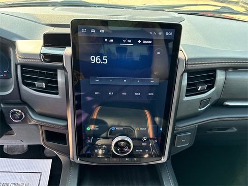 Certified 2022 Ford Expedition Max Platinum image 31