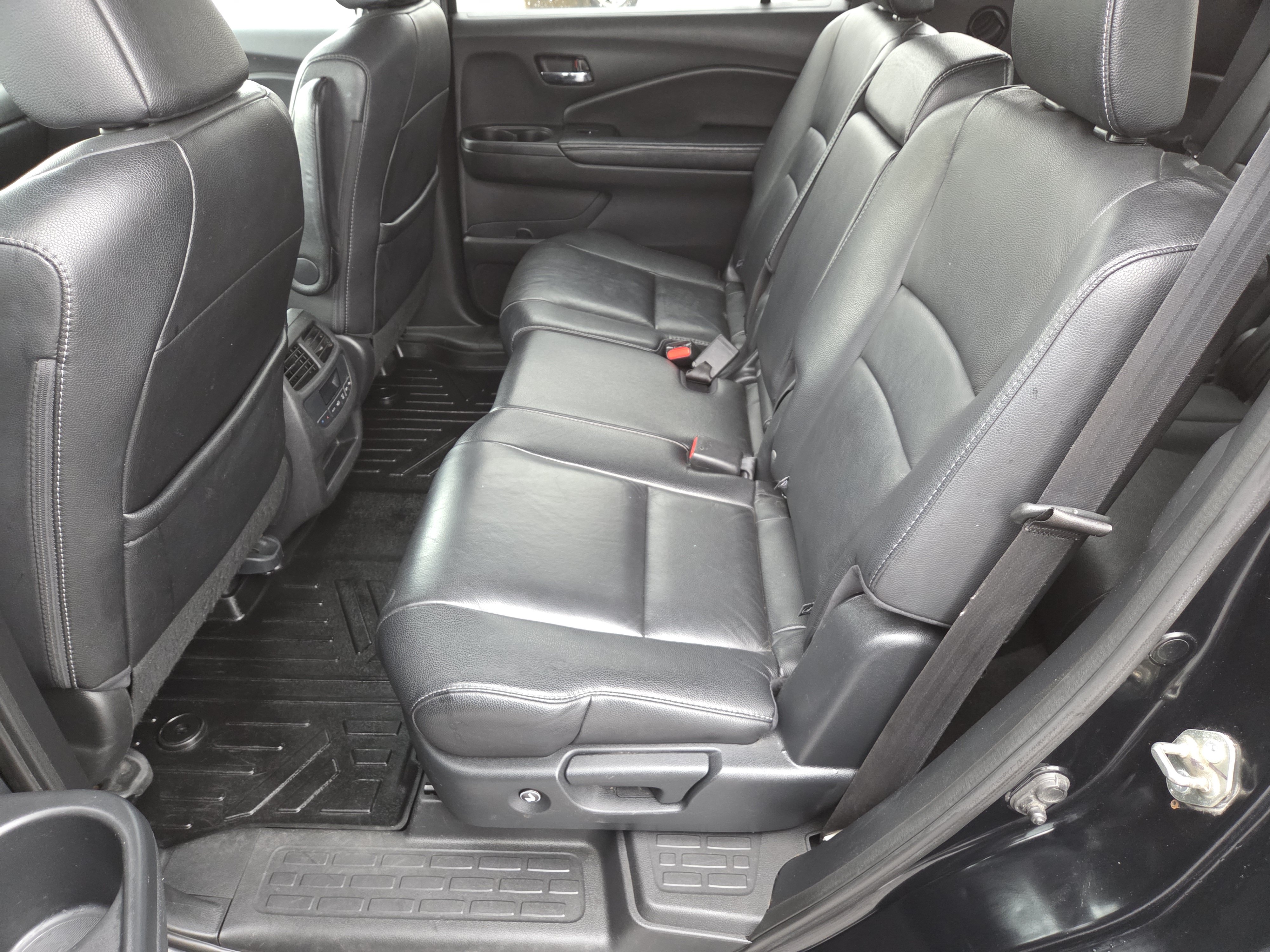 Used 2017 Honda Pilot EX-L image 15
