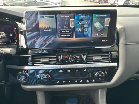 New 2026 Nissan Pathfinder SL AWD/4WD image 34